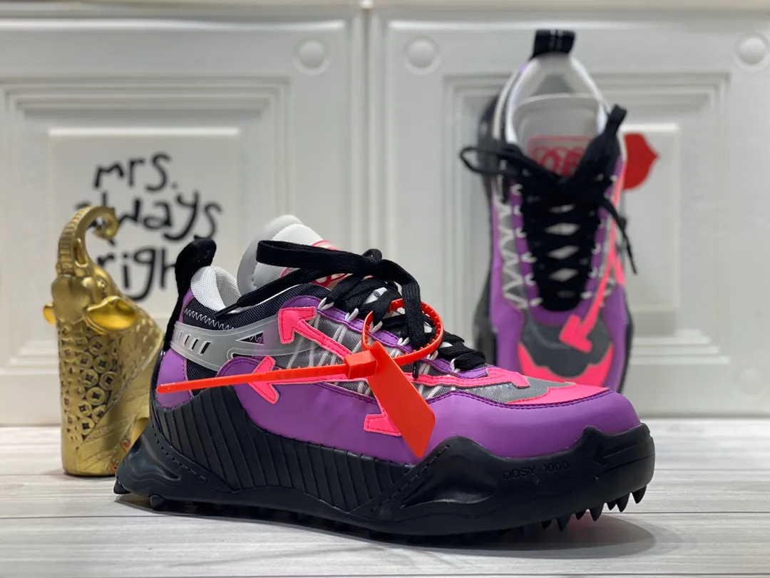 Men's Men's Shoes💰480🌼【New Style】High-end Boutique-🤷‍♂🤷‍♂OFF-WHITE x Air Jordan 】1 The joint shoe has been highly concerned by everyone since its design. The new shoe is shown in the popular Chicago bull white and yellow LOGO color scheme. The shoe body is made of cowhide, cow suede, and other materials. In addition to the X hidden on the inside of the leather, the oversized Swoosh, OFF-WHITE for Nike, Air Jordan 1 birth information and AIR are displayed on both sides of the shoe. The iconic details of OFF-WHITE can be seen on the sole and insole. You can choose a pair if you like the style. Code: 39-44 (45 can be customized